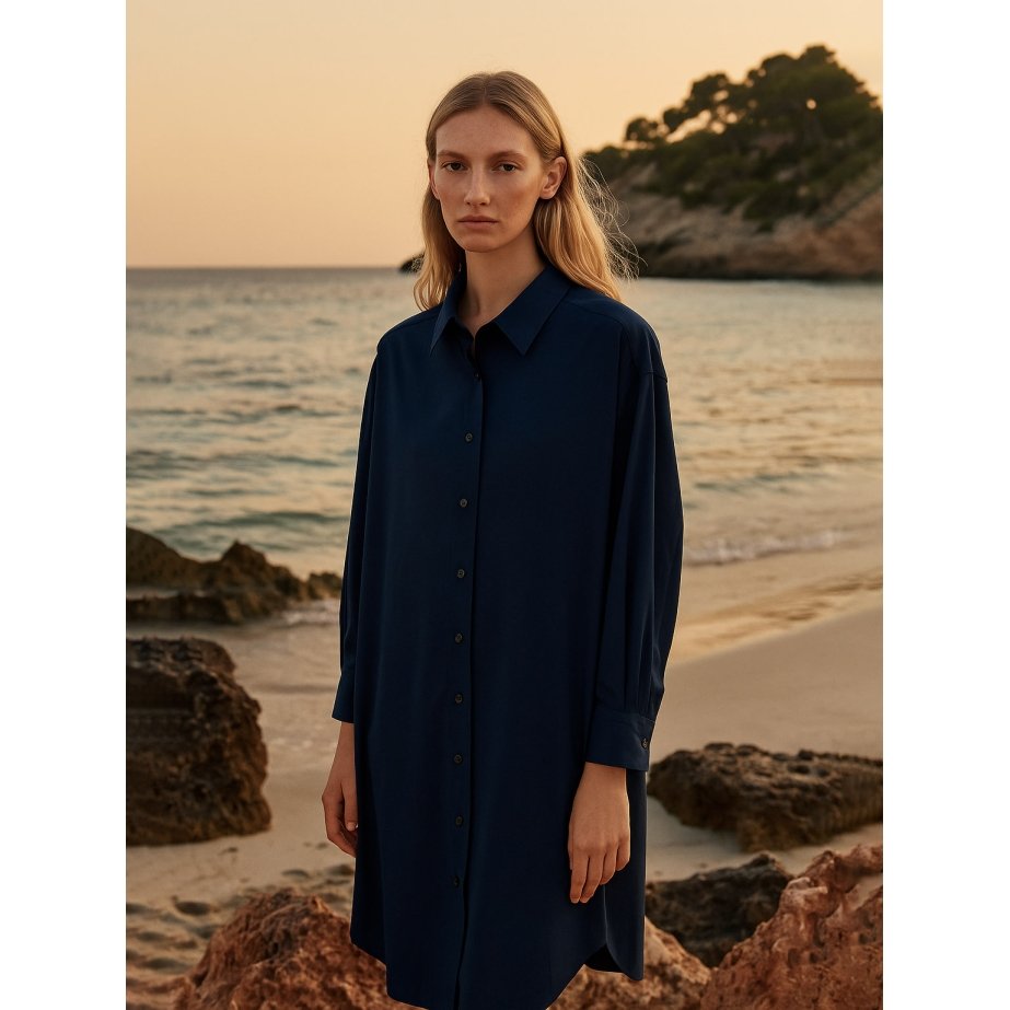 Vestido Camisero Azul Marino de Popelín | Monge Studio