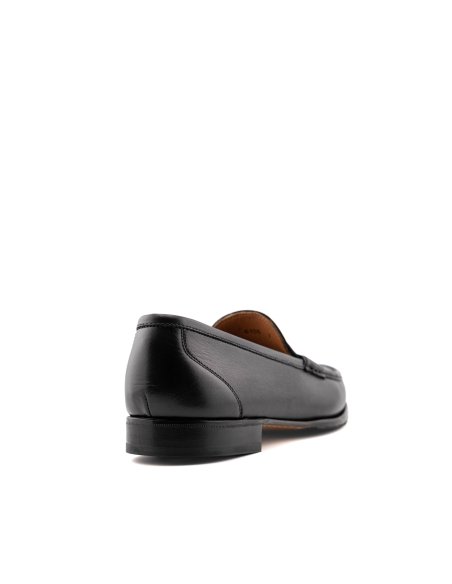 Men’s Black Leather Loafers | Elegant and Comfortable Shoes