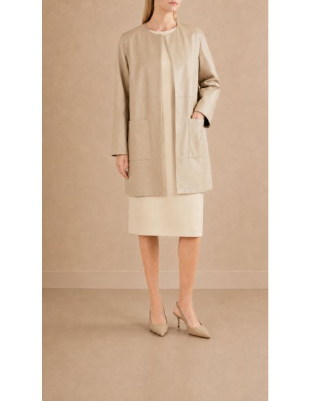 Abrigo de napa beige | Monge Studio