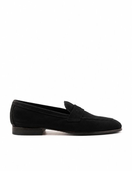 Unlined black nubuck penny loafer