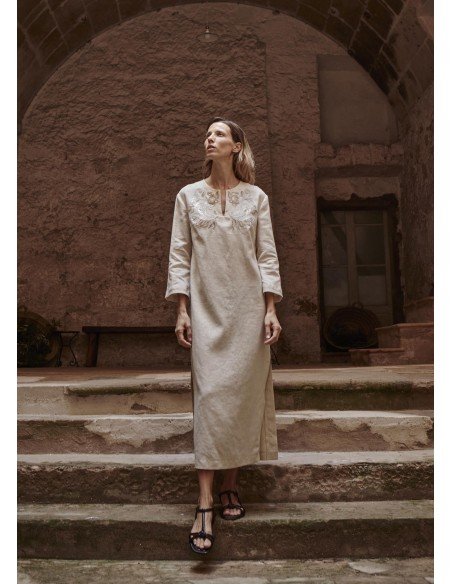 Ivory Linen Kaftan - MONGE - Handmade shoes from Majorca