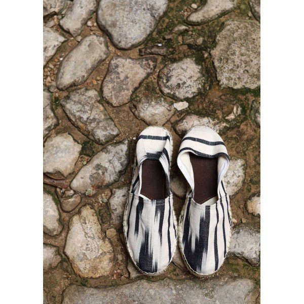 Camping Ikat - MONGE - Handmade shoes from Mallorca 2