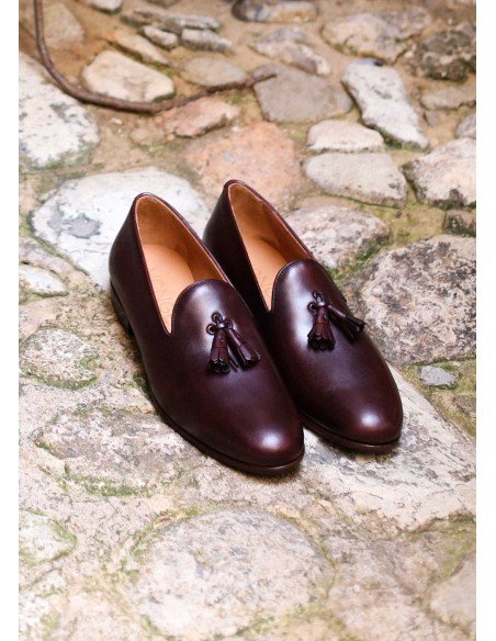 Mocasín Borlas Burdeos - MONGE - Handmade shoes from Mallorca